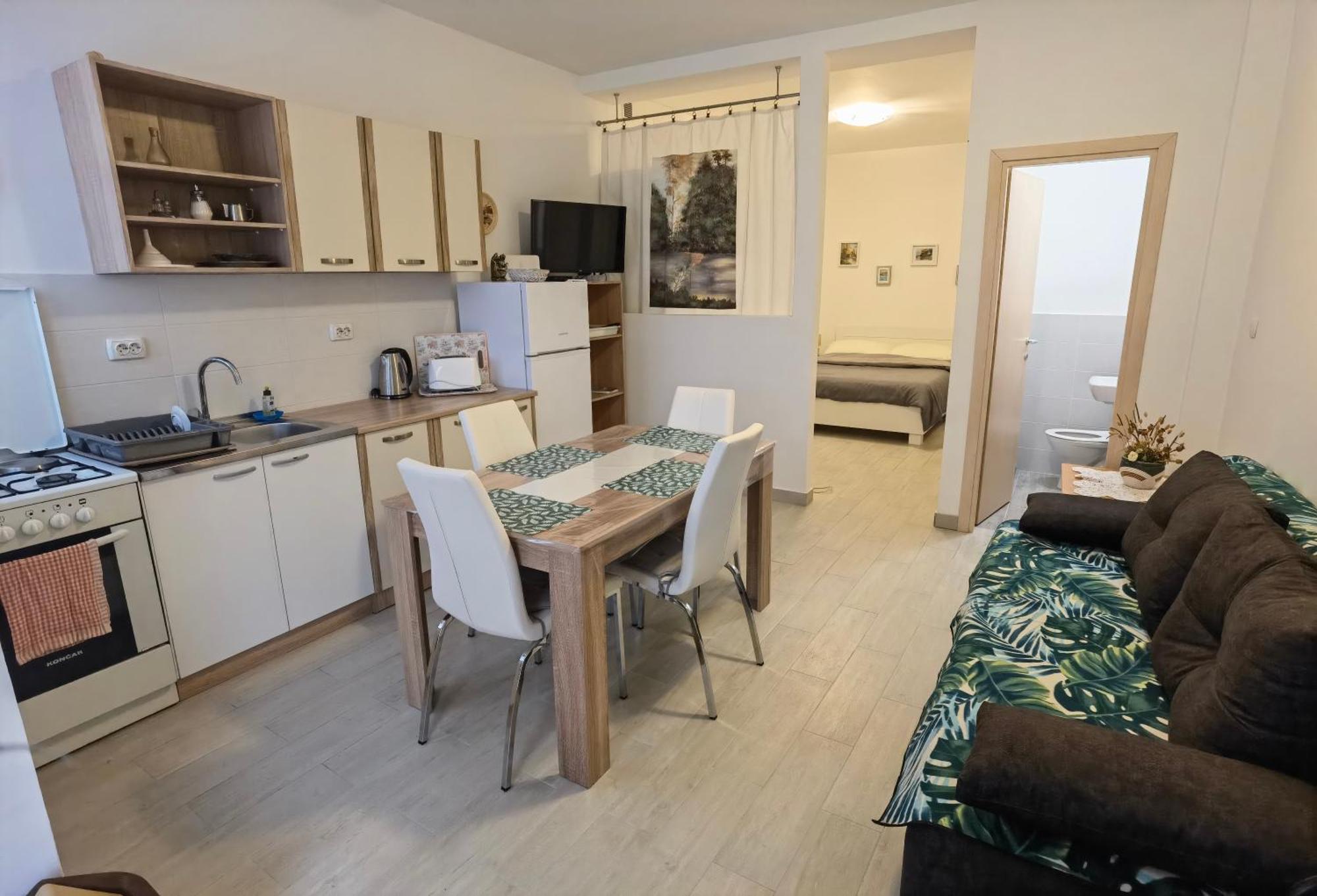 Apartment Zlatko , Ten Steps To The Sea Opatija Exterior photo